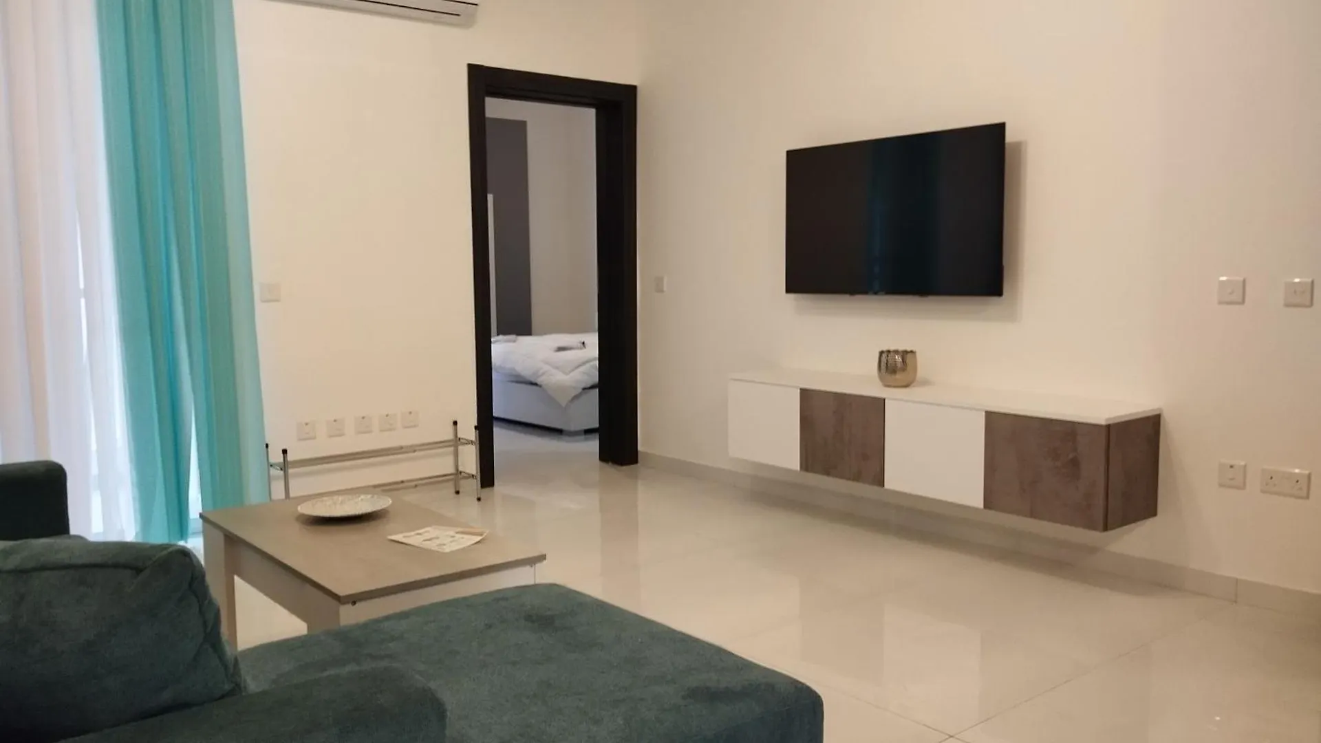 Pearl Apartments Sliema